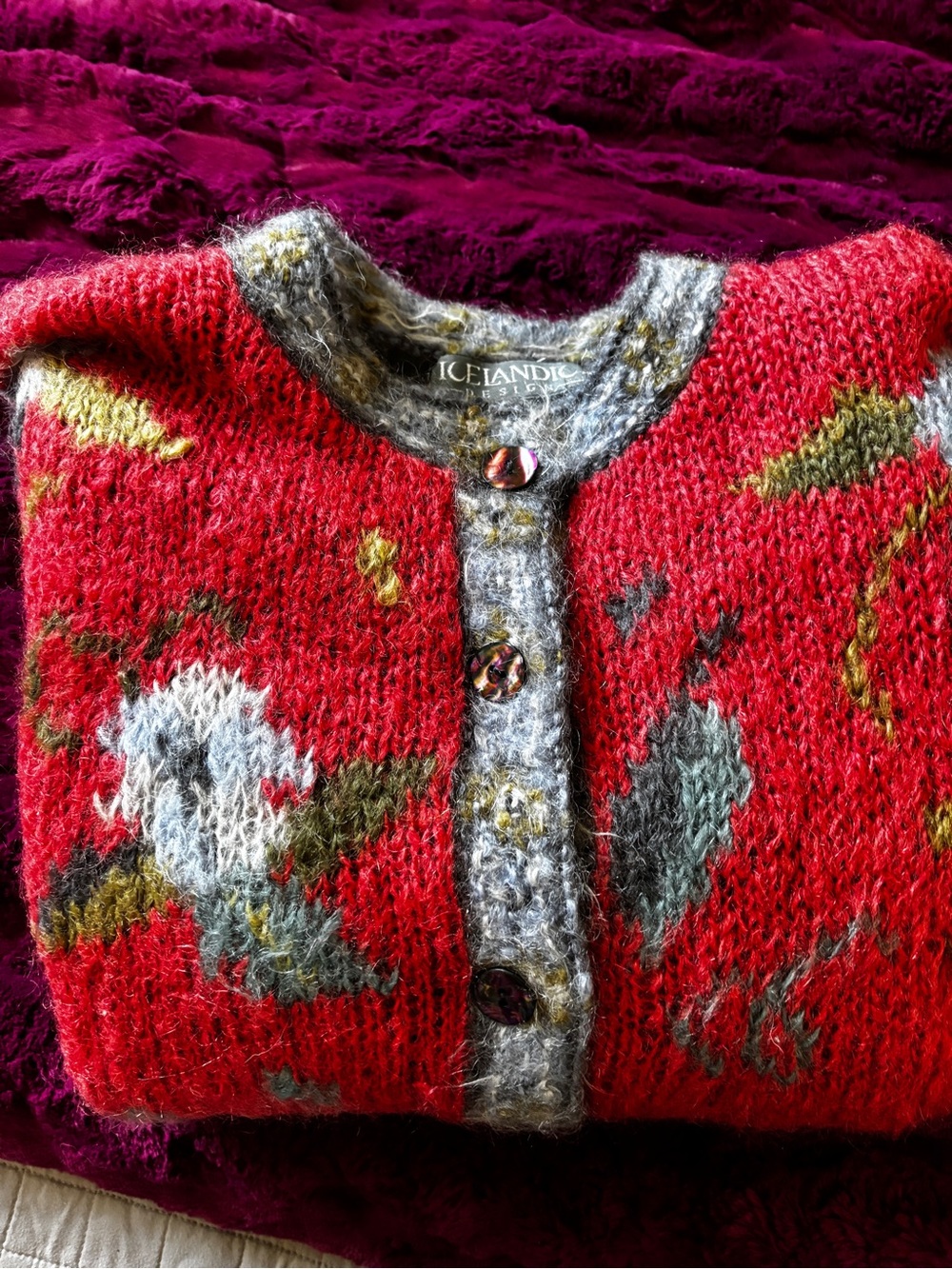 Icelandic Design Red Floral Cardigan Sweater with black lining size medium - Picture 2 of 9